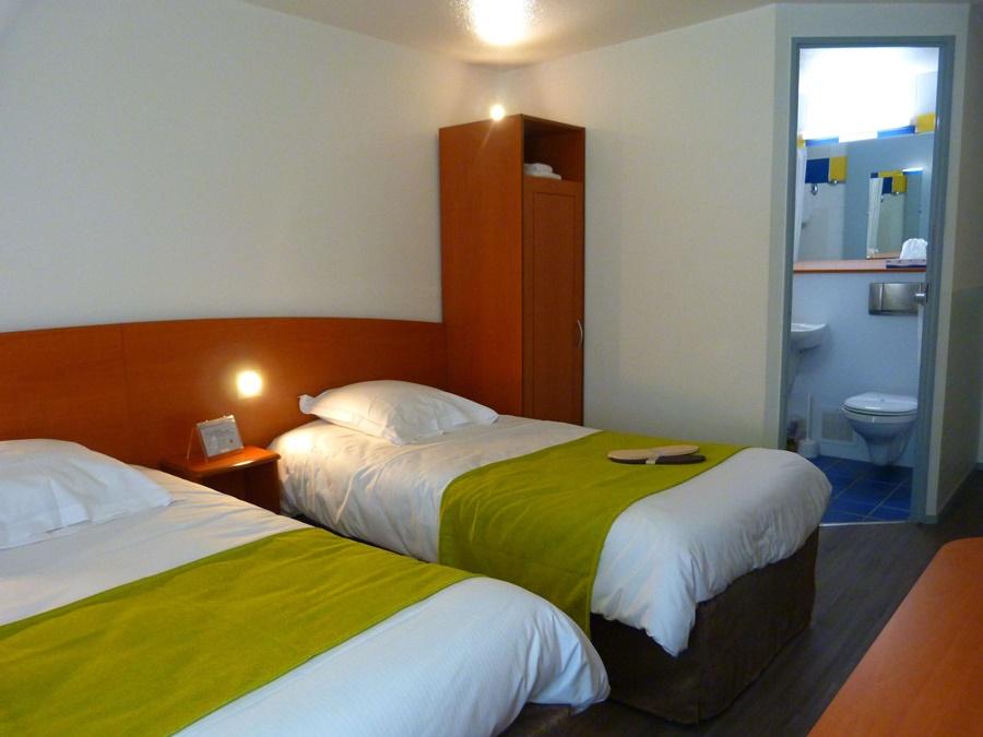 Kyriad Direct Acheres Buitenkant foto